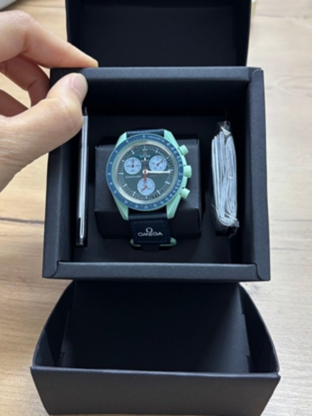 Omega - Green Ink Blue - Watch - Earth